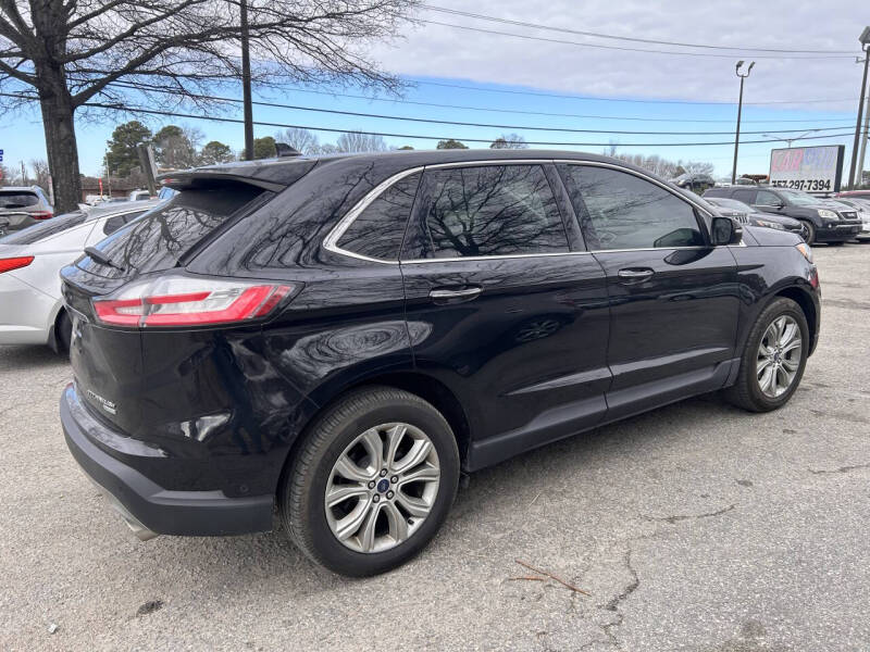 2019 Ford Edge Titanium