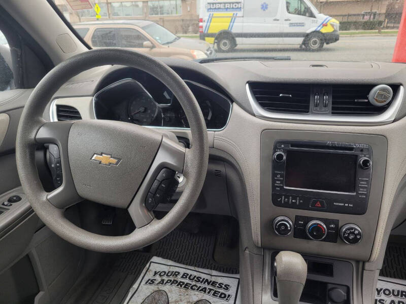 2014 Chevrolet Traverse LS