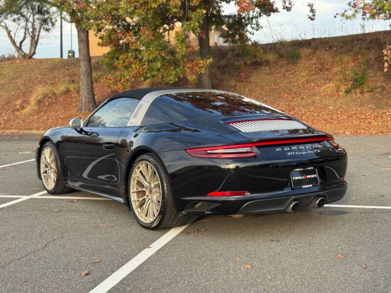 2019 Porsche 911 Targa 4 GTS
