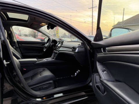 2018 Honda Accord EX-L w/Navi