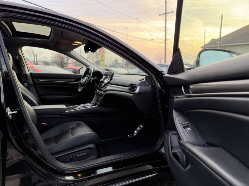 2018 Honda Accord EX-L w/Navi