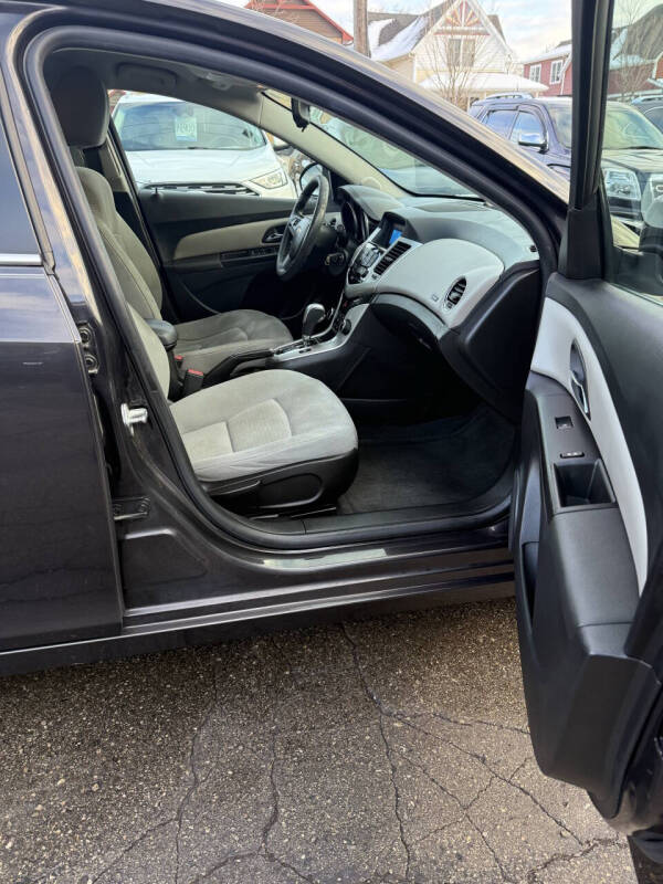 2015 Chevrolet Cruze 1LT Auto