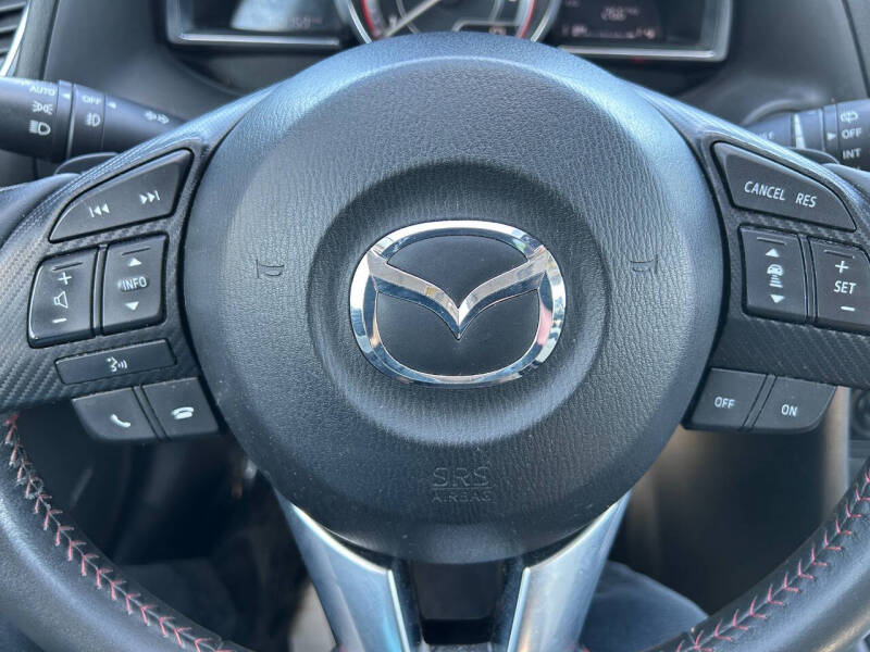2015 Mazda MAZDA3 s Grand Touring