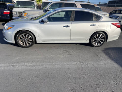 2017 Nissan Altima 2.5 SR