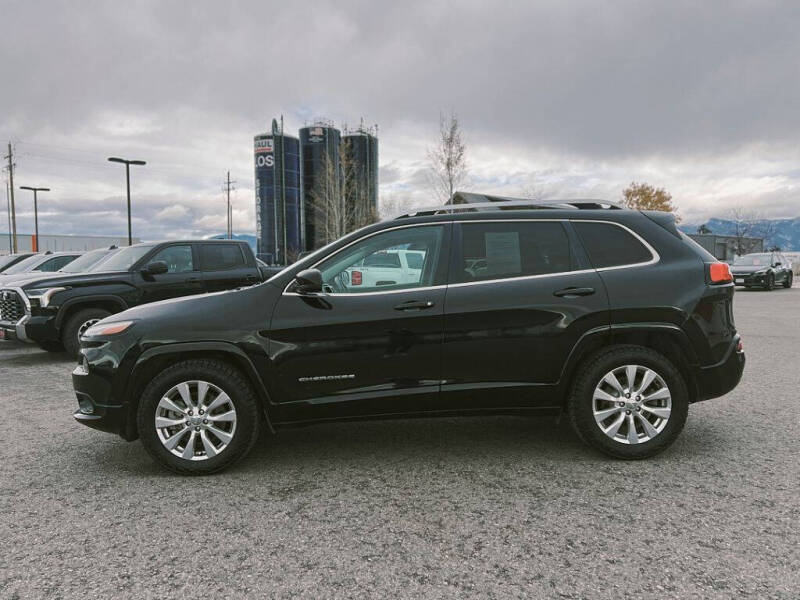 2017 Jeep Cherokee Overland