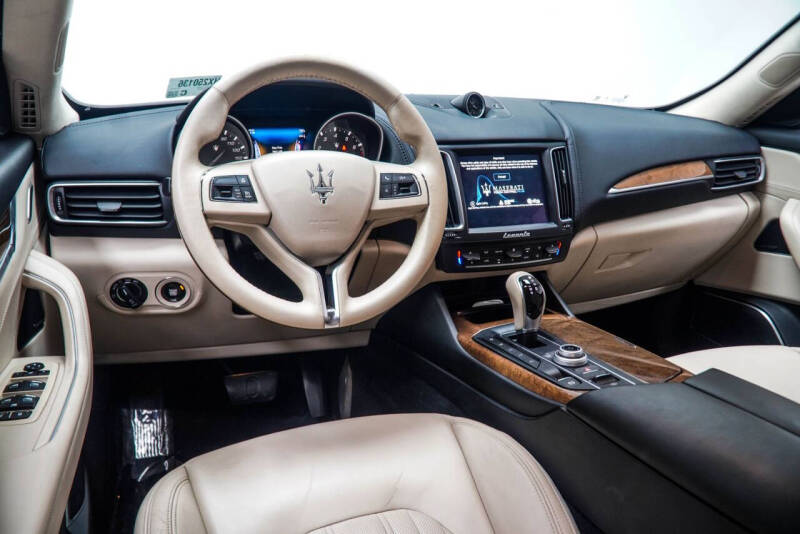 2017 Maserati Levante