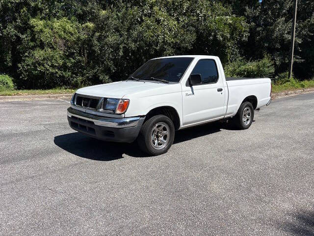 2000 Nissan Frontier XE