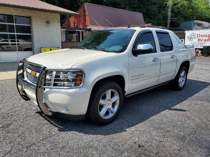 2012 Chevrolet Avalanche for sale at John's Used Cars in Hickory NC