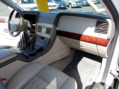2004 Lincoln Aviator Ultimate