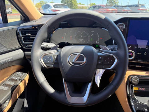 2026 Lexus NX 450h+ Luxury