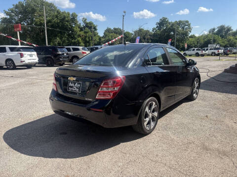 2019 Chevrolet Sonic Premier Auto
