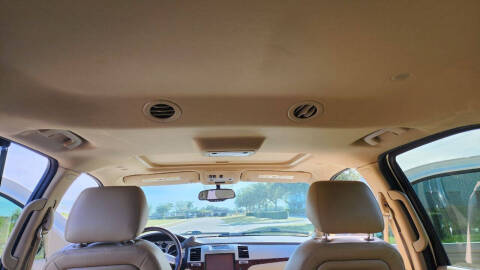 2012 Cadillac Escalade Luxury