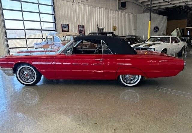 1964 Ford Thunderbird