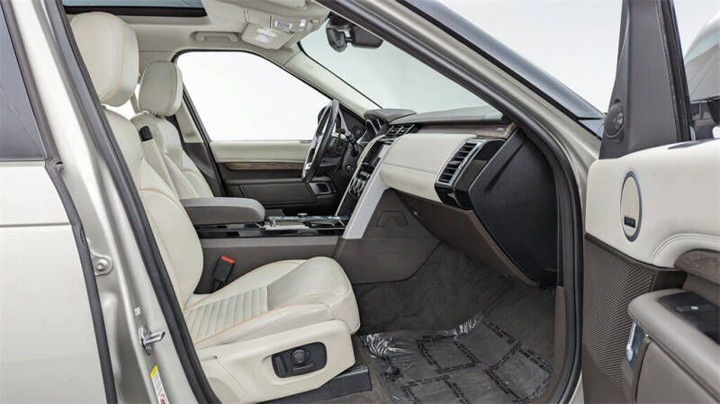 2017 Land Rover Discovery HSE