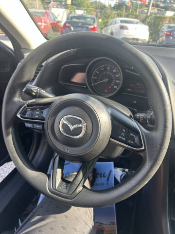 2017 Mazda MAZDA3 Sport