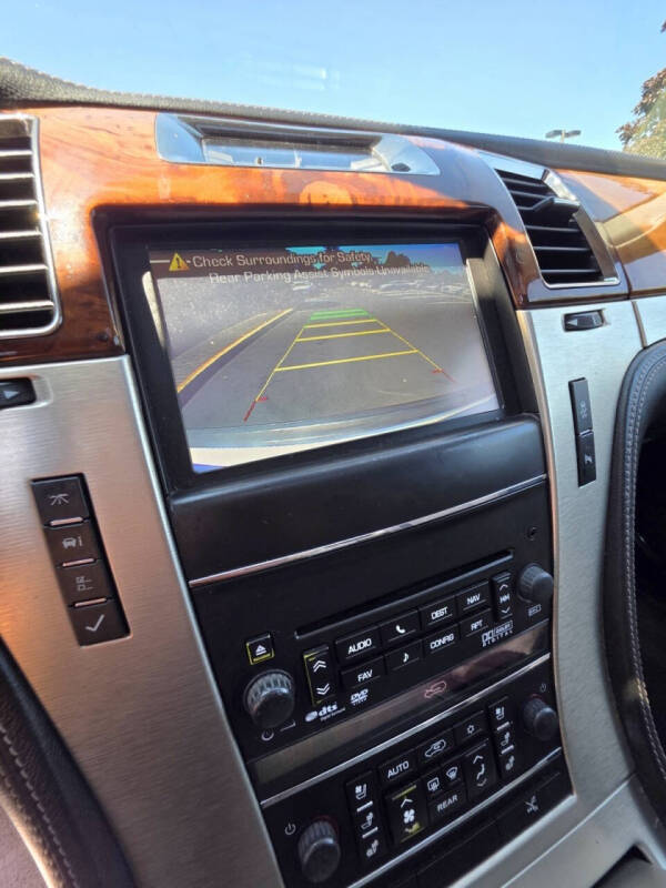 2012 Cadillac Escalade ESV Platinum Edition