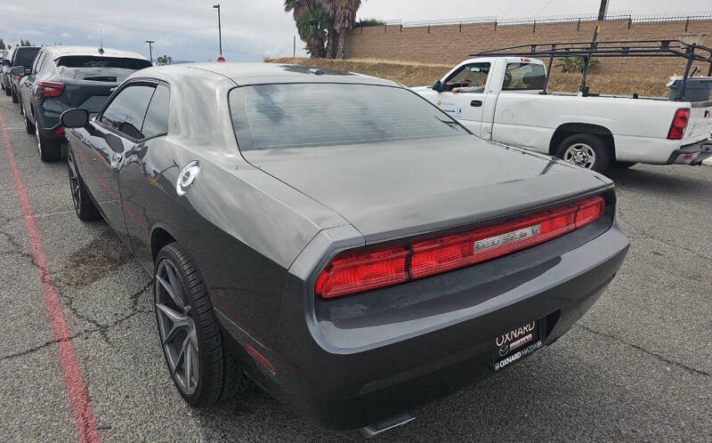 2013 Dodge Challenger SXT