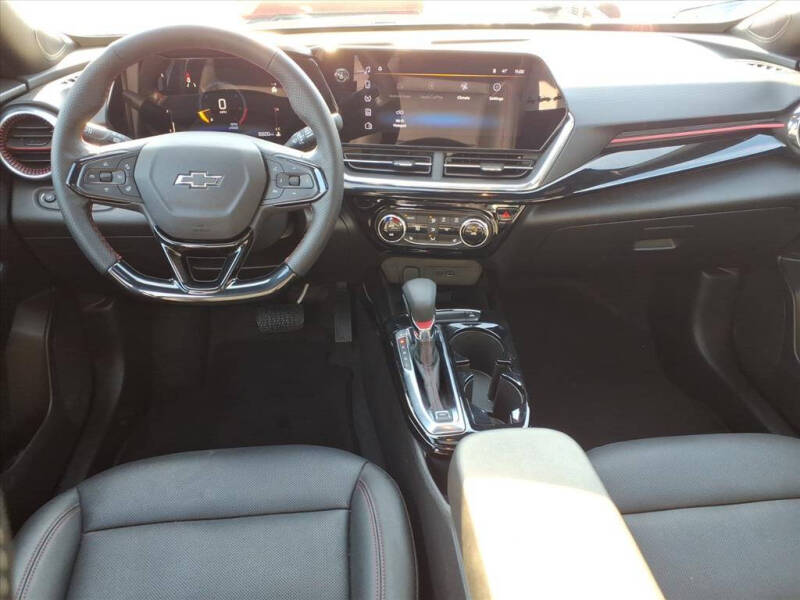 2025 Chevrolet Trax RS