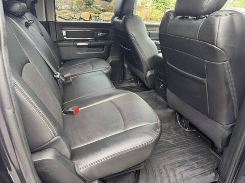 2016 RAM 1500 Laramie