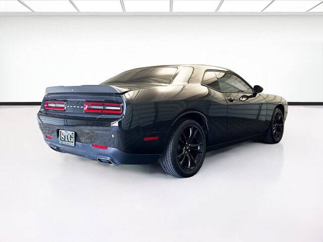 2018 Dodge Challenger SXT