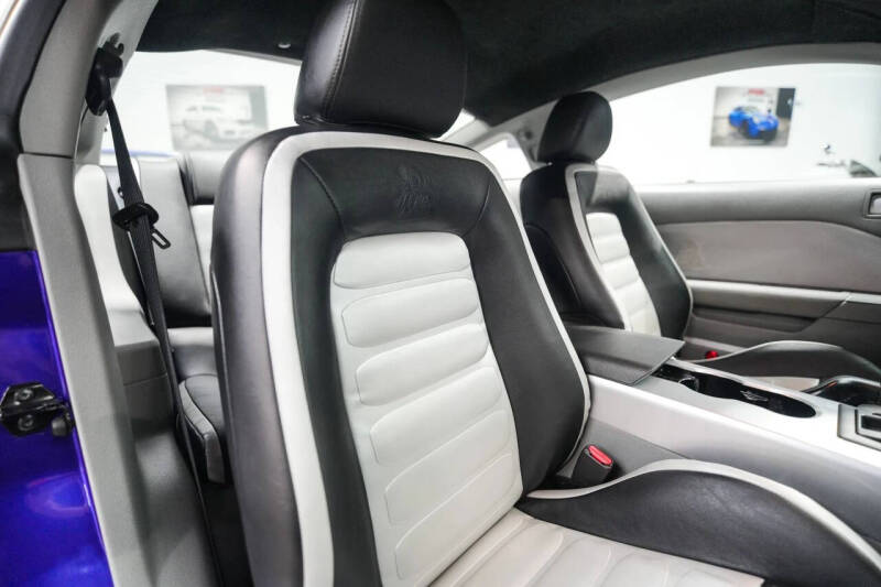 2007 Ford Mustang GT Deluxe