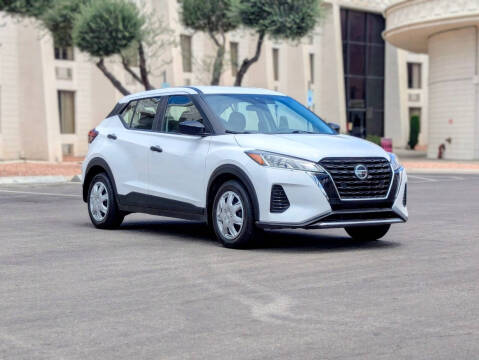 2021 Nissan Kicks S