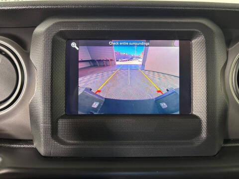 2021 Jeep Gladiator Sport