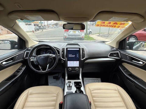 2022 Ford Edge SEL