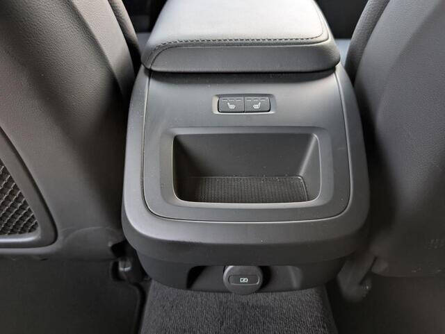 2025 Volvo V60 Cross Country B5 Plus