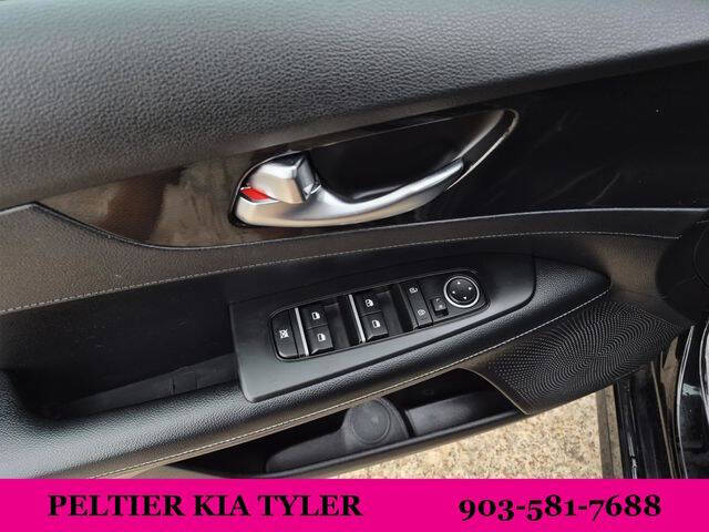 2021 Kia Forte GT Line