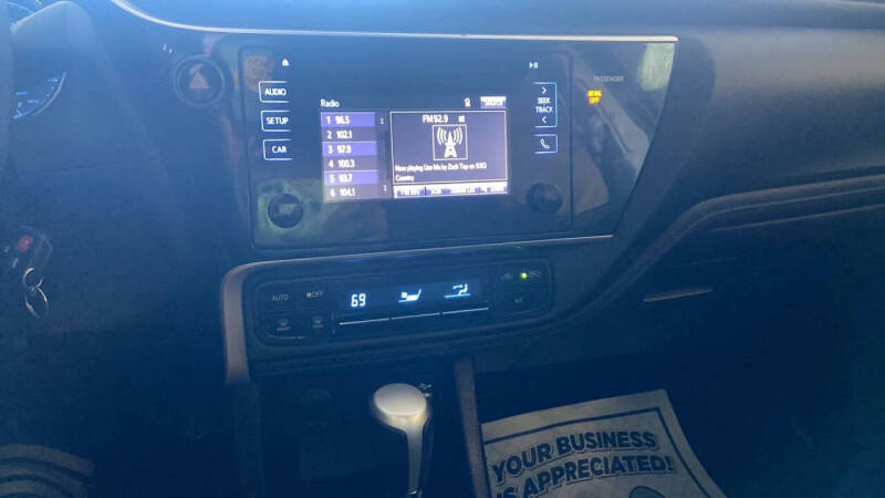 2017 Toyota Corolla SE