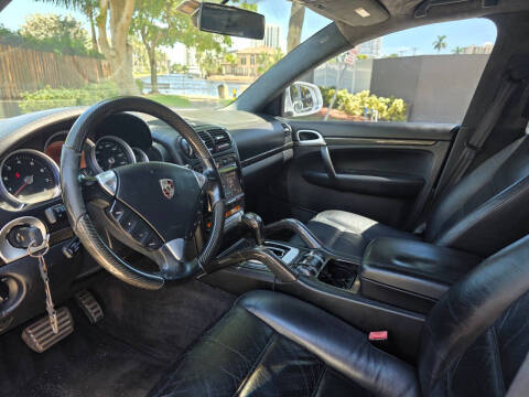 2004 Porsche Cayenne Turbo