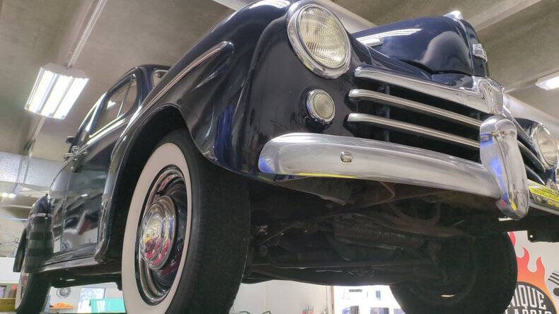 1947 Ford Deluxe
