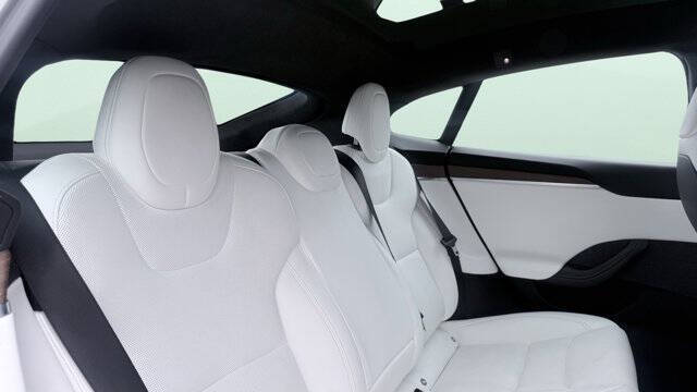 2023 Tesla Model S Standard Range