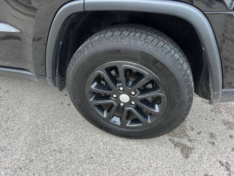 2021 Jeep Grand Cherokee Laredo E