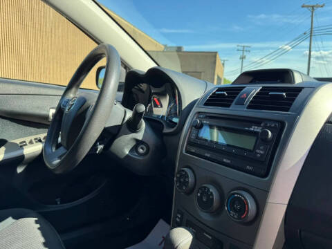 2012 Toyota Corolla