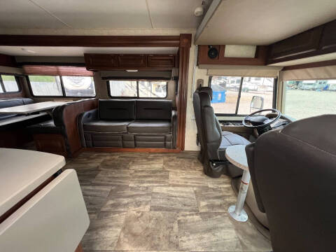 2016 Forest River Georgetown 30X3