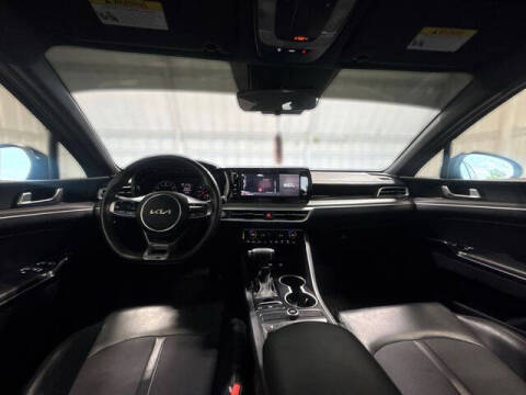 2022 Kia K5