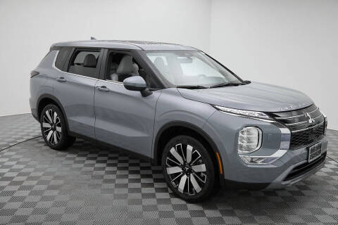 2026 Mitsubishi Outlander SE