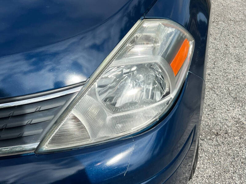 2007 Nissan Versa 1.8 SL