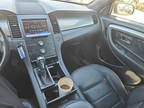 2013 Ford Taurus SEL