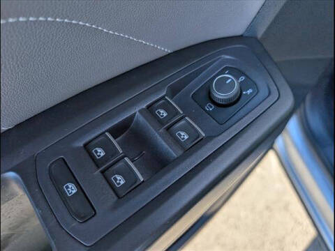 2022 Volkswagen Atlas Cross Sport V6 SEL Premium R-Line 4Motion