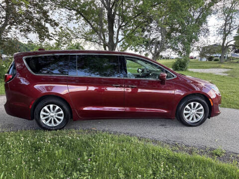 2018 Chrysler Pacifica Touring Plus