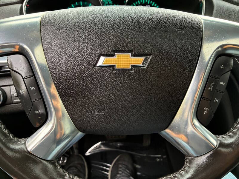 2017 Chevrolet Traverse LT