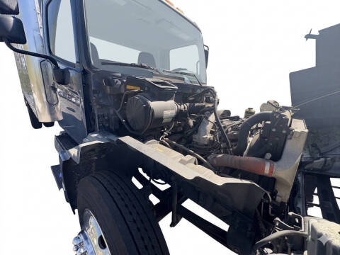 2020 Hino 268A