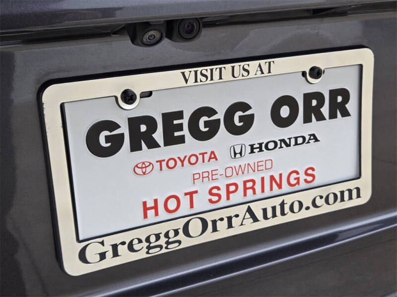 2023 Toyota Highlander Hybrid Platinum