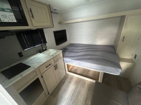 2026 Shasta RV 17DB