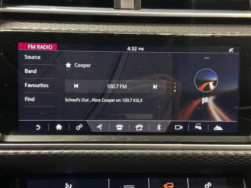 2020 Land Rover Range Rover Velar P250 S