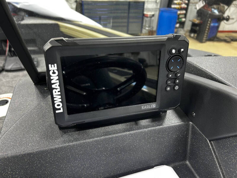 2026 Tracker TARGA 18 WT