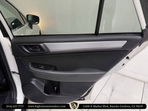 2019 Subaru Outback 2.5i